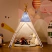 TENDA INDIANA PER BAMBINI TEEPEE IN TESSUTO E LEGNO 120X120X155CM  BIANCO E BLU