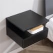 SET DA 2 COMODINI SOSPESI PER CAMERA DA LETTO CON CASSETTO E MENSOLA SUPERIORE IN LEGNO 35X32X22.5CM