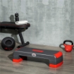 STEP FITNESS PER AEROBICA REGOLABILE SU 3 ALTEZZE 10-15-20 CM IN PLASTICA, NERO E ROSSO