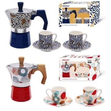 MA MAISON SET CAFFETTIERA + 2 TAZZINE CON PIATTINO MODELLO FANTASY COLORI ASSORTITI OKX