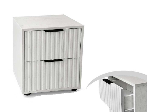 COMODINO IN LEGNO CON 3 CASSETTI STILE RIGATO E 2 MANIGLIE 40X30X45 CM COLORE BIANCO IN TRUCIOLARE E MELAMINICO OKX