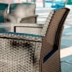 SALOTTO VENEZIA IN WICKER TAUPE CON TAVOLO, DIVANO E POLTRONE OKX