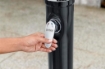 BESTWAY DOCCIA SOLARE CM. 50X50X218  8 L. CON MISCELATORE SOFFIONE DOCCIA FISSO, SERBATOIO NERO SFRUTTA IL CALORE SOLARE 