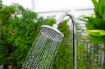 BESTWAY DOCCIA SOLARE CM. 50X50X218  8 L. CON MISCELATORE SOFFIONE DOCCIA FISSO, SERBATOIO NERO SFRUTTA IL CALORE SOLARE 