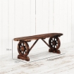 PANCHINA DA GIARDINO CON GAMBE A RUOTA DI CARRO E SEDUTA A DOGHE 120X29X39 CM MARRONE
