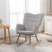 POLTRONA A DONDOLO IMBOTTITA IN LEGNO E ACCIAIO CON RIVESTIMENTO BOUCLÚ 71X98X101 CM GRIGIO