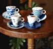 MAURY'S SET DI 4 TAZZE PER THE LINEA ART CON PIATTINO BIANCHE E BLU 80 CC