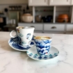 MAURY'S SET DI 4 TAZZE PER THE LINEA ART CON PIATTINO BIANCHE E BLU 80 CC