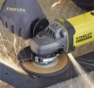 STANLEY FATMAX SMERIGLIATRICE ANGOLARE A BATTERIA 18V - 4.0 AH 