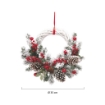 MAURY'S GHIRLANDA DI NATALE IN VIMINI BIANCA DECORATA CON RAMI NEVATI, BACCHE E PIGNE DIMENSIONI 35 CM OKX