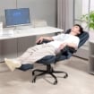 POLTRONA DA UFFICIO CON 7 PUNTI MASSAGGIANTI E POGGIAPIEDI, IN PELLE PU E ACCIAIO, 67X67X111-121 CM, BLU