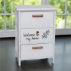 MA-MAISON MOBILE DA ARREDO IN LEGNO BIANCO CON 3 CASSETTI E SCRITTA WELCOME DIMENSIONI 40 X 29 X 58H CM