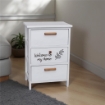 MA-MAISON MOBILE DA ARREDO IN LEGNO BIANCO CON 3 CASSETTI E SCRITTA WELCOME DIMENSIONI 40 X 29 X 58H CM