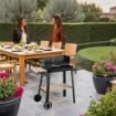 BARBECUE RETTANGOLARE CON RIPIANI IN LEGNO 83X46XH87 CM IN COLORE NERO USATO COME NUOVO 