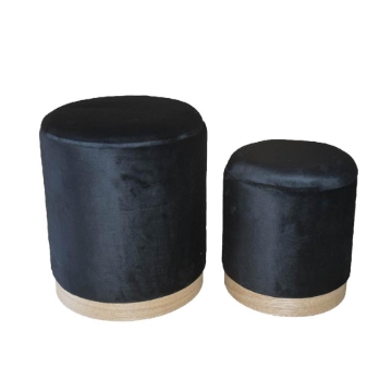 SET 2 POUF CONTENITORI IN VELLUTO NERO E CON DETTAGLIO IN LEGNO MISURE: 44/34H