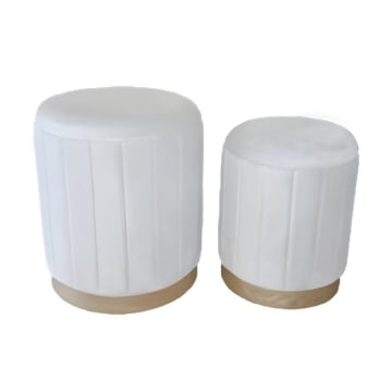 SET 2 POUF CONTENITORI IN VELLUTO BIANCO CON DETTAGLIO IN LEGNO MISURE: 44/38H