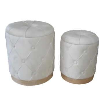 SET 2 POUF CONTENITORI IN VELLUTO BIANCO EFFETTO TRAPUNTATO E CON DETTAGLIO IN LEGNO MISURE: 44/38H