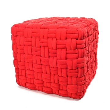 POUF DA ARREDO ROSSO FORMA QUADRATA IN POLIESTERE EFFETTO INTRECCIATO DIMENSIONI 43 X 43 X 40 CM OKX