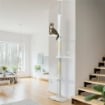 ALBERO PER GATTI A SOFFITTO CON ALTEZZA REGOLABILE E PALI TIRAGRAFFI IN COTONE 48X32X225-255 CM BIANCO