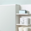 SPECCHIERA BAGNO A PARETE CON ANTA E 3 RIPIANI LATERALI IN LEGNO, 60X18X50CM, BIANCO