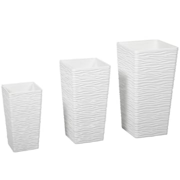 SET 3 VASI DA ESTERNO IMPILABILI CON MOTIVO ONDULATO IN PLASTICA, 42/55/65 CM, BIANCO