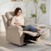 POLTRONA RECLINABILE MANUALE IN TESSUTO CUSCINO SPESSO, BRACCIOLI IMBOTTITI E POGGIAPIEDI, BEIGE