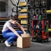 CARRELLO PORTA ATTREZZI A 3 LIVELLI IN PLASTICA CON PANNELLO FORATO LATERALE, NERO E ROSSO