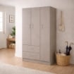 ARMADIO IN LEGNO CON 3 ANTE E 2 CASSETTI RIPIANI INTERNI, TORTORA 90 X 42 X 180 CM 