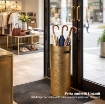 PORTA OMBRELLI CON BASE TONDA IN METALLO COLORE ORO D.20X55