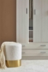 ARMADIO DA ARREDO IN LEGNO CON 3 ANTE 2 CASSETTI DIMENSIONI 182X115X52 CM, COLORE EUCALIPTO