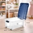 BOX CONTENITORE 40L TRASPARENTE/OCEANO 59X39X27,4 CM CON COPERCHIO APRIBILE SU 4 LATI E RUOTE – SCATOLA PORTAOGGETTI SALVASPAZIO PER CASA E RIPOSTIGLIO