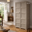 ARMADIO 2 ANTE TAUPE 79X43X164 CM CON 4 SCOMPARTI E VANO PORTASCOPA – MOBILE ALTO ORGANIZZAZIONE CASA PER INGRESSO E LAVANDERIA