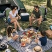 SEDIA DA CAMPING IN TESSUTO VERDE CON CHIUSURA A FISARMONICA POGGIOLI E PORTA BEVANDE 60X90X105 CM