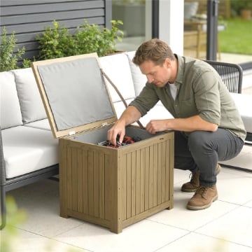 Cassapanca da Esterno 130L con Coperchio Cerniere e Cinghia, in Legno, 63x51x58.5 cm, Marrone