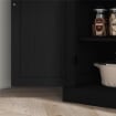 MOBILE CUCINA ALTO CON 6 RIPIANI REGOLABILI E 4 ANTE IN LEGNO, 76X40.5X184 CM, NERO