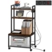 CARRELLO PORTA STAMPANTE A 4 LIVELLI CON PRESE DI CORRENTE, RUOTE E TELAIO IN METALLO, 55X37.5X100 CM, MARRONE