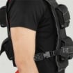 Gilet Zavorrato Regolabile 20kg con 20 Pesi, Gilet con Strisce Catarifrangenti, 50x40 cm, Nero