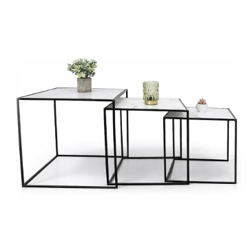 SET DI TRE TAVOLINI RETTANGOLARI CONSTRUTTURA IN METALLO NERO E TOP IN MDF EFFETTO MARMO MISURE: 35X40CM, 40X45CM, 45X50CM