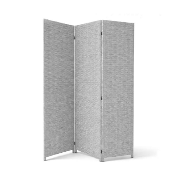 SEPARE' CON TRE PANNELLI IN PLASTICA GRIGIO CON STRUTTURA IN LEGNO MISURE: 180X135CM