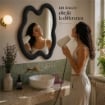 SPECCHIO ONDULATO IN VELLUTO CON GANCI PER APPENDERE DIMENSIONI 70X90X4.5CM - LINEA: CIELO COLORE NERO