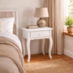 MA MAISON COMODINO BIANCO IN LEGNO 40X32X50 CM, TAVOLINO DA NOTTE CON CASSETTO PER CAMERA DA LETTO STILE SHABBY