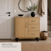 MOBILE MODERNO IN LEGNO CON 3 CASSETTI, 1 ANTA E PIANO D'APPOGGIO COLORE ROVERE DIMENSIONI 80X38X74 CM