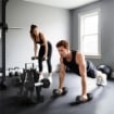 SET DI MANUBRI PALESTRA CON SUPPORTO IN METALLO CON IMPUGNATURA ANTISCIVOLO, 2X4KG, 2X6KG, 2X8KG, NERO