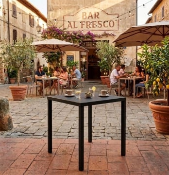 TAVOLO ANNA AUTOLIVELLANTE  E SMONTABILE 70X70 CM COLORE  NERO