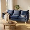 DIVANO A 3 POSTI FLORIN CON GAMBE IN LEGNO IN COLORE BLU