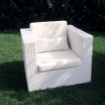 SALOTTO ACAPULCO IN WICKER CON DIVANO, POLTRONE E TAVOLINO BIANCO