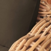DIVANO POLINESIA CON STRUTTURA IN LEGNO E BIG RATTAN E CUSCINI