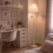 CUORE PENDENTE LAMPADA A PIANTANA CON CAPPA IN METALLO DA 154 CM COLORE BIANCO