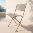 SEDIA PIEGHEVOLE DESIGN CON STRUTTURA IN ACCIAIO IN COLORAZIONE ECRU 