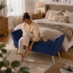 PANCA IN VELLUTO CON GAMBE LEGNO 117 X 40 X 60 CM IN COLORE BLU